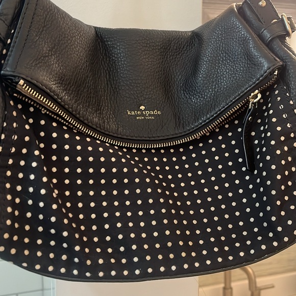 Kate Spade Black Purse⚫️ ‼️PRICE DROP‼️ - Picture 3 of 15